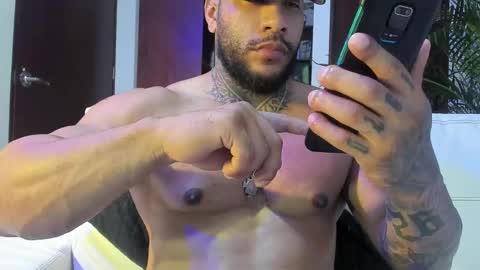 Andrew Johnson online show from February 13, 4:00 am