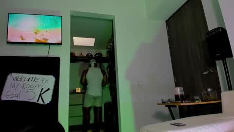 Andrew Johnson online show from September 28, 1:38 pm