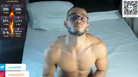 Snapshot of andrewl0321 chatting on October 2, 3:02 am Follow me in Fansly     online show from October 2, 3:02 am