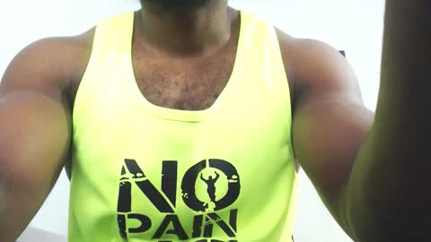 Snapshot of andrewoconnor__ chatting on December 21, 2:02 pm Andrew Oconnor online show from December 21, 2:02 pm