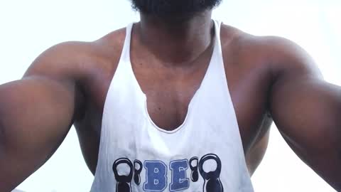 Snapshot of andrewoconnor__ chatting on January 14, 12:33 pm Andrew Oconnor online show from January 14, 12:33 pm