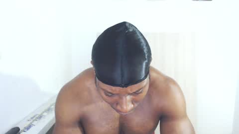 Andrew Oconnor online show from March 22, 1:25 pm