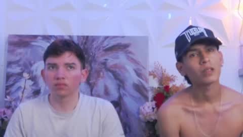 Snapshot of andrewortix chatting on November 9, 5:28 am AndreWortix online show from November 9, 5:28 am