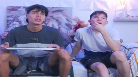 Snapshot of andrewortix chatting on November 11, 4:45 am AndreWortix online show from November 11, 4:45 am