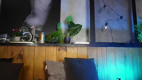 AndreWortix online show from May 14, 5:25 am