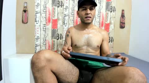   online show from January 4, 12:05 pm