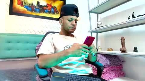   online show from January 26, 10:46 pm