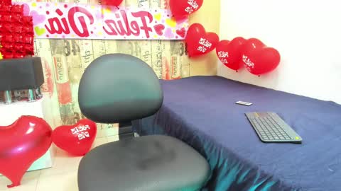   online show from February 14, 7:07 am