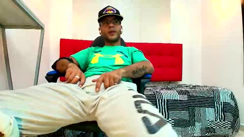   online show from September 26, 8:24 pm