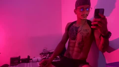 Snapshot of andreys315501 chatting on November 8, 5:56 pm Andreysramses online show from November 8, 5:56 pm