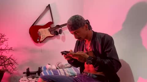 Snapshot of andreys315501 chatting on November 10, 3:11 pm Andreysramses online show from November 10, 3:11 pm