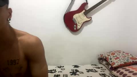 Snapshot of andreys315501 chatting on February 13, 11:50 am Andreysramses online show from February 13, 11:50 am