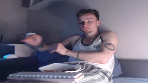 andrian_sweety online show from May 13, 11:11 pm