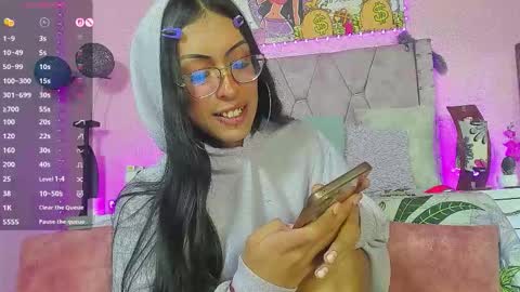 vero paez online show from October 15, 7:30 am