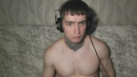 Snapshot of andy4life chatting on June 17, 2:07 pm andy4life online show from June 17, 2:07 pm