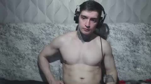 Snapshot of andy4life chatting on July 10, 7:38 pm andy4life online show from July 10, 7:38 pm