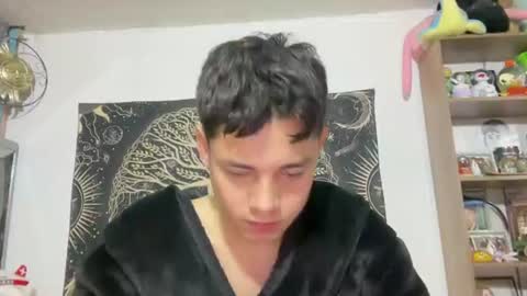 Snapshot of andy_belier chatting on July 12, 4:31 pm Andy online show from July 12, 4:31 pm