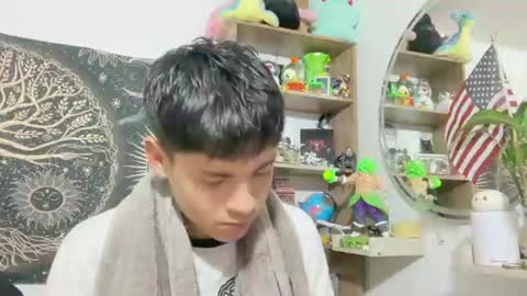 Snapshot of andy_belier chatting on July 13, 10:01 pm Andy online show from July 13, 10:01 pm
