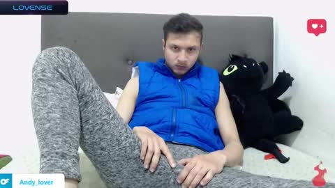 Snapshot of andy_bunny_lover chatting on January 19, 1:43 am ANDY online show from January 19, 1:43 am