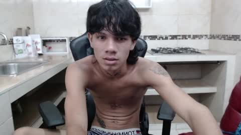 Snapshot of andy_dan1 chatting on December 12, 5:26 pm andy_dan1 online show from December 12, 5:26 pm
