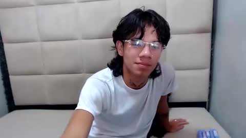 Snapshot of andy_dan1 chatting on December 26, 6:41 am andy_dan1 online show from December 26, 6:41 am