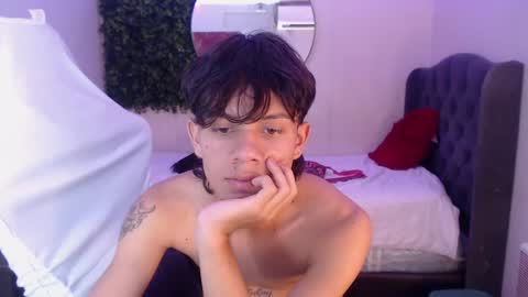 Snapshot of andy_dan1 chatting on February 26, 4:45 pm andy_dan1 online show from February 26, 4:45 pm
