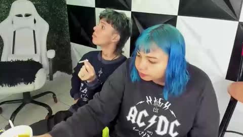 andy_dan1 online show from January 13, 7:30 pm