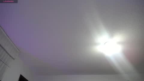 andy_eagleton_20 online show from December 21, 7:32 pm