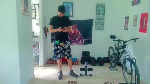 Snapshot of andy_gray01 chatting on October 21, 12:28 pm Andy Gray online show from October 21, 12:28 pm