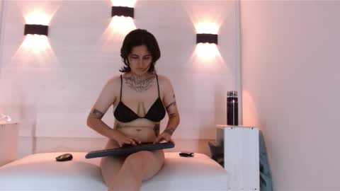 Andy Look online show from September 22, 4:25 am