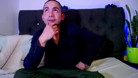 Snapshot of andy_magic_ chatting on September 26, 3:10 am andy_magic_ online show from September 26, 3:10 am