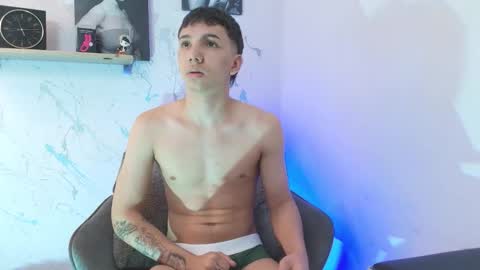 Snapshot of andy_miller5 chatting on February 24, 10:41 pm ANDY online show from February 24, 10:41 pm