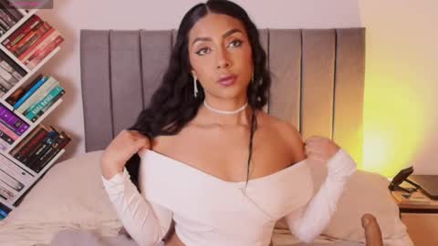 andy_saenz13 online show from May 7, 7:08 pm