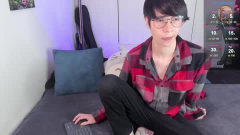 Snapshot of andy_twiink chatting on January 5, 5:51 am twx Andy twink3 online show from January 5, 5:51 am