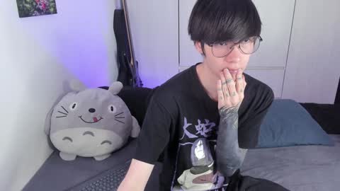 Snapshot of andy_twiink chatting on February 2, 2:56 pm twx Andy twink3 online show from February 2, 2:56 pm
