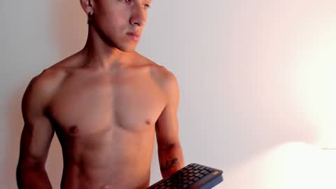 Snapshot of andyjoy_ chatting on January 10, 2:45 pm Andy Joy online show from January 10, 2:45 pm