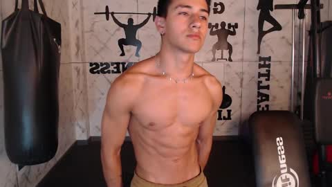 Snapshot of andyjoy_ chatting on January 17, 5:41 pm Andy Joy online show from January 17, 5:41 pm