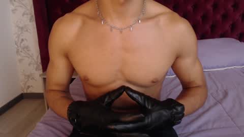 Snapshot of andyjoy_ chatting on January 22, 5:28 pm Andy Joy online show from January 22, 5:28 pm
