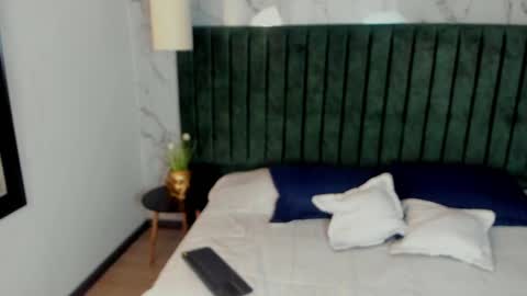 Snapshot of andyjoy_ chatting on February 6, 11:43 am Andy Joy online show from February 6, 11:43 am