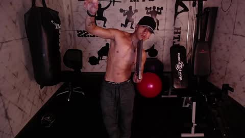 Snapshot of andyjoy_ chatting on February 9, 4:29 pm Andy Joy online show from February 9, 4:29 pm