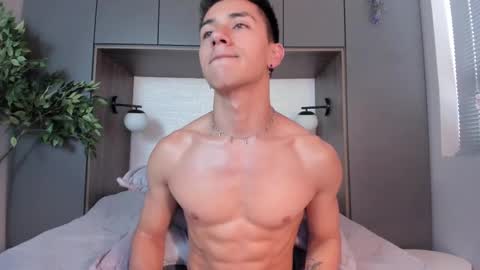 Snapshot of andyjoy_ chatting on February 20, 1:30 pm Andy Joy online show from February 20, 1:30 pm