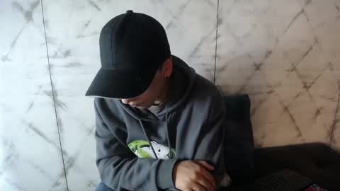 Andy Joy  online show from November 19, 11:21 am