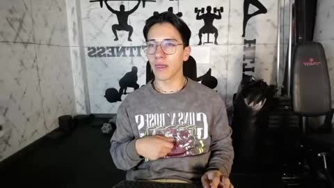 Andy Joy  online show from May 6, 11:37 am