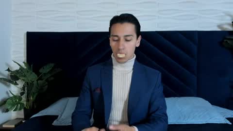 Andy Joy  online show from May 15, 10:44 am