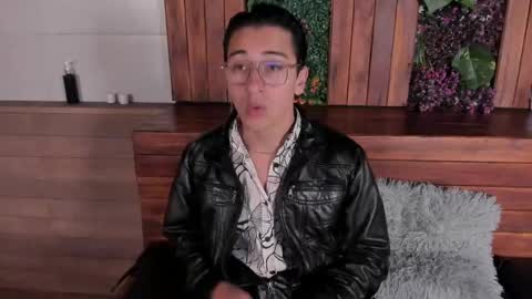 Andy Joy  online show from May 21, 11:39 am