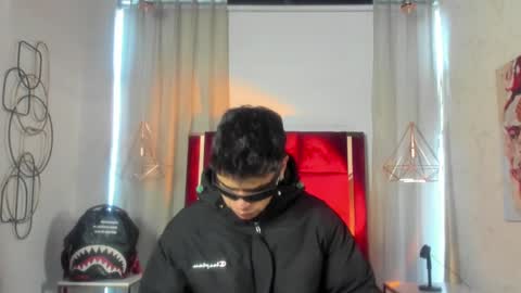 Snapshot of andypalmer_ chatting on December 8, 1:25 pm andy palmer online show from December 8, 1:25 pm