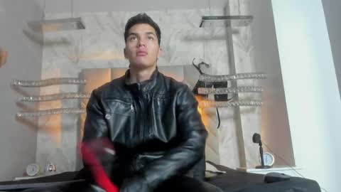 Snapshot of andypalmer_ chatting on December 12, 12:01 pm andy palmer online show from December 12, 12:01 pm