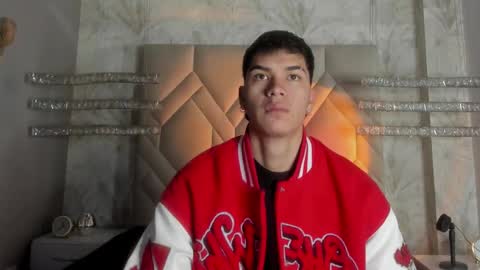 Snapshot of andypalmer_ chatting on December 18, 11:24 am andy palmer online show from December 18, 11:24 am