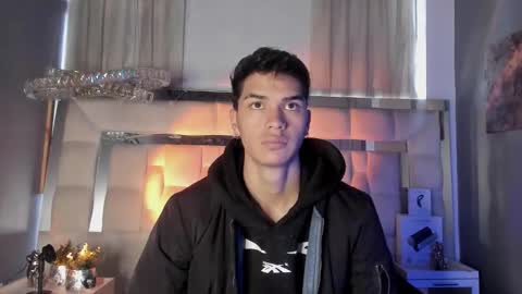 Snapshot of andypalmer_ chatting on February 19, 1:17 pm andy palmer online show from February 19, 1:17 pm