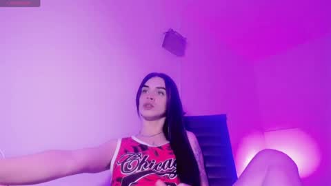 Leslie online show from August 5, 12:13 am
